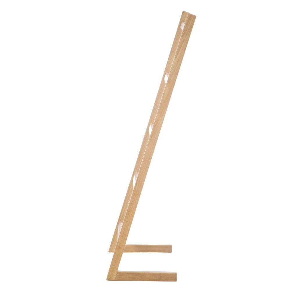 ACC526 – Échelle porte-serviettes sur pieds 5 barreaux 150 cm (59 po)”