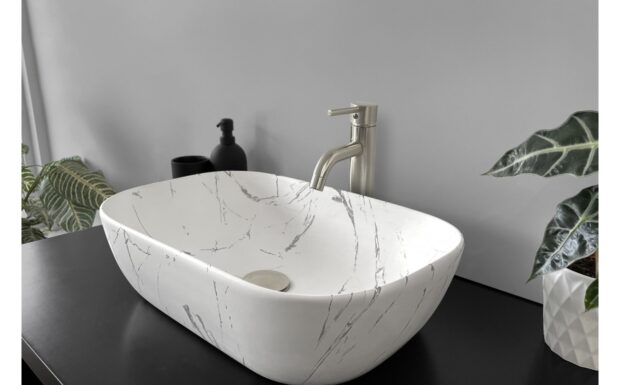 Washbasin 18" - Perma Bianco